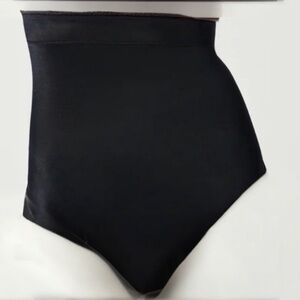 SPANXshape Suit Your Fancy High-Waisted Thong Very Black Large NWT